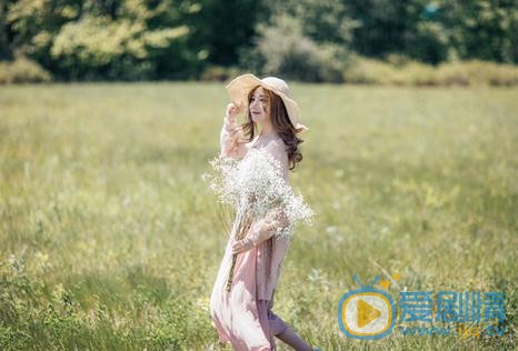 艾西夏日写真 艾西高清写真_艾西高清剧照