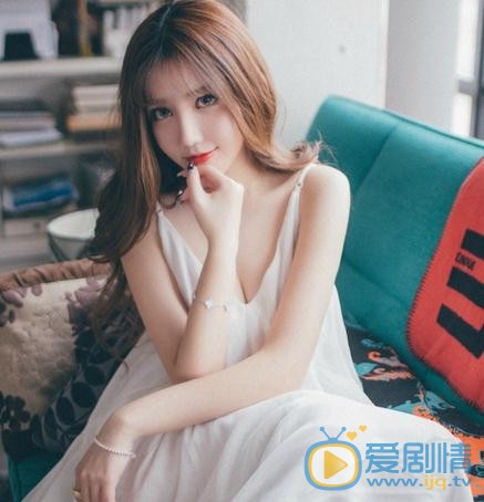 艾西白色写真 艾西高清写真_艾西高清剧照