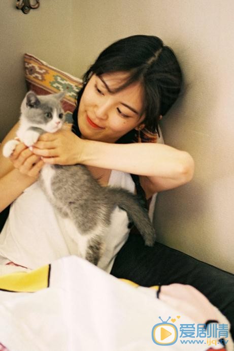朱丹妮宠物写真 朱丹妮高清写真_朱丹妮高清剧照