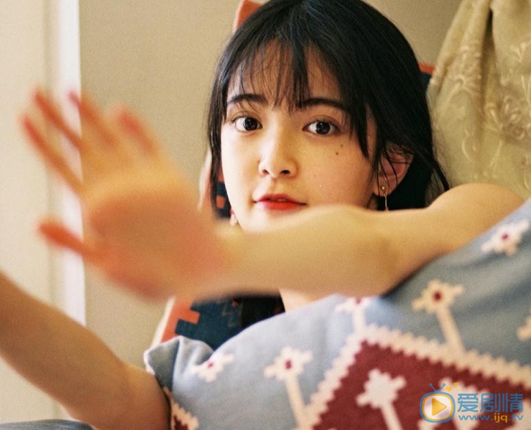 朱丹妮宠物写真 朱丹妮高清写真_朱丹妮高清剧照