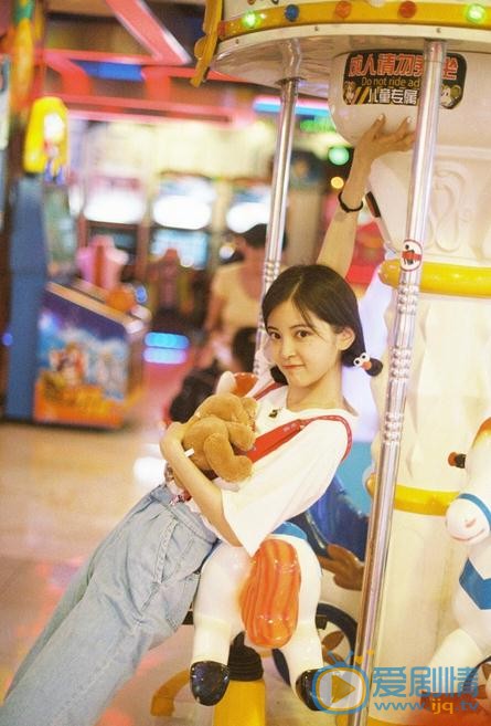 朱丹妮可爱写真 朱丹妮高清写真_朱丹妮高清剧照