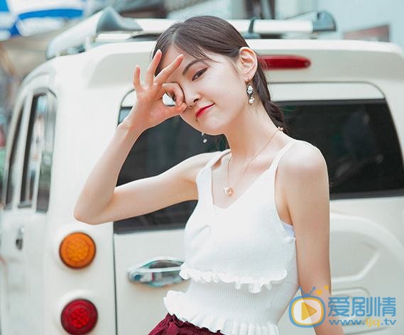朱丹妮夏日写真 朱丹妮高清写真_朱丹妮高清剧照