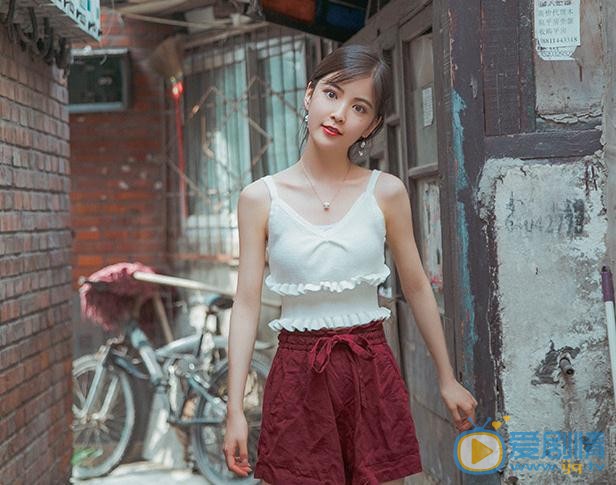 朱丹妮夏日写真 朱丹妮高清写真_朱丹妮高清剧照