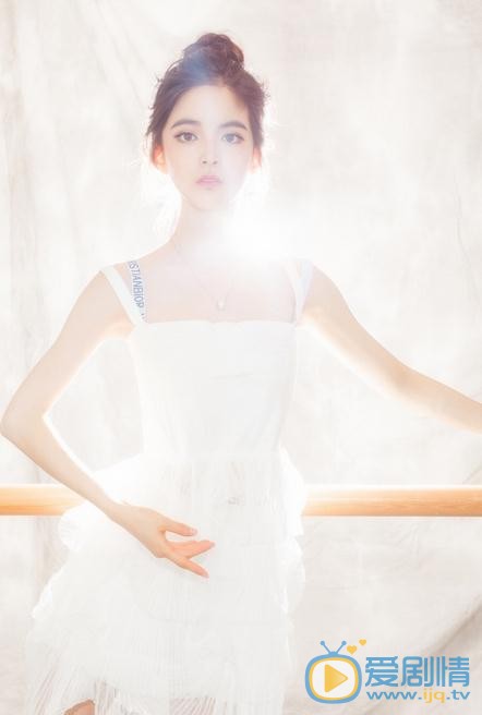 朱丹妮白色写真 朱丹妮高清写真_朱丹妮高清剧照
