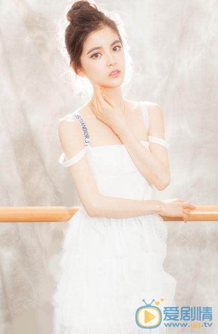 朱丹妮白色写真 朱丹妮高清写真_朱丹妮高清剧照