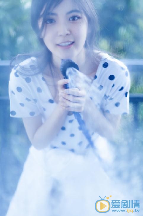 朱丹妮湿身写真 朱丹妮高清写真_朱丹妮高清剧照