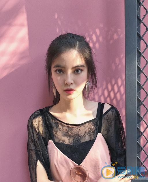 朱丹妮小性感写真 朱丹妮高清写真_朱丹妮高清剧照