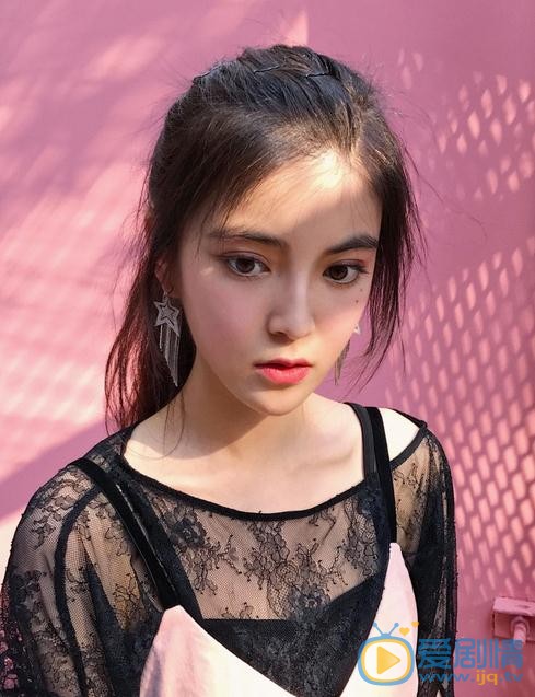 朱丹妮小性感写真 朱丹妮高清写真_朱丹妮高清剧照