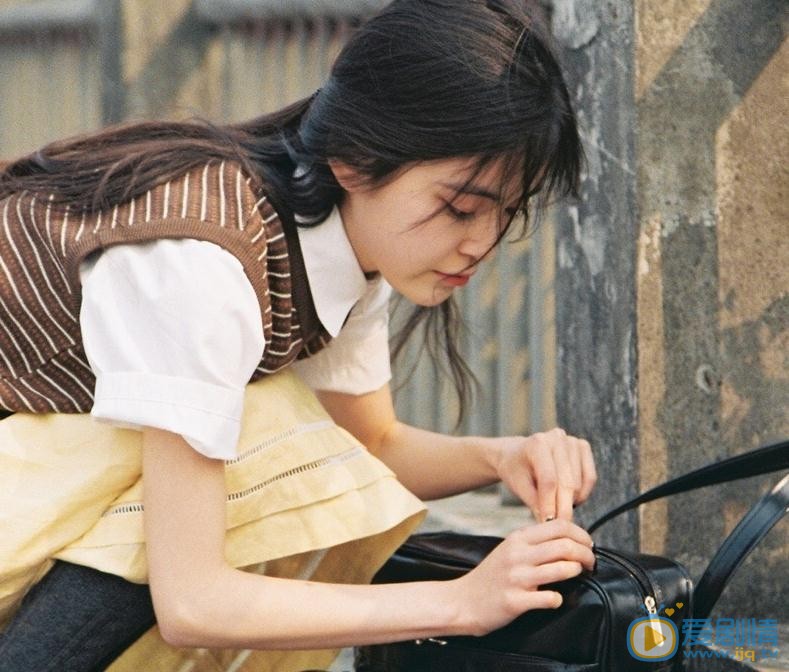 朱丹妮制服写真 朱丹妮高清写真_朱丹妮高清剧照