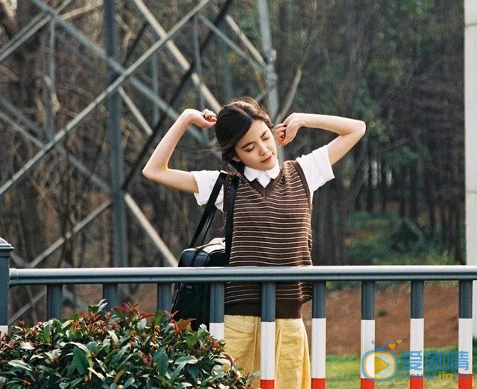 朱丹妮制服写真 朱丹妮高清写真_朱丹妮高清剧照