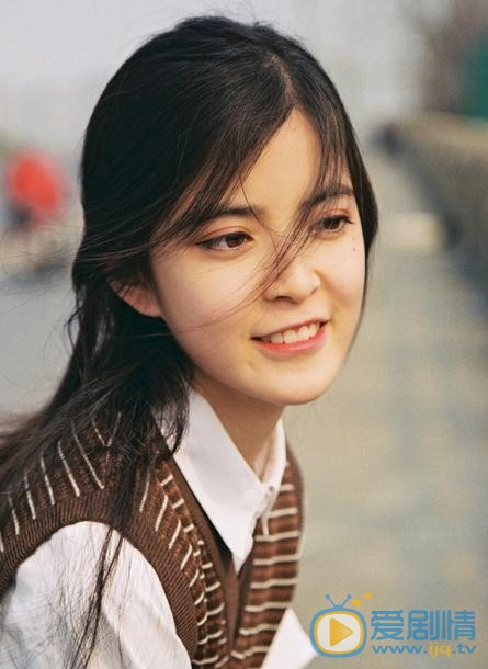 朱丹妮制服写真 朱丹妮高清写真_朱丹妮高清剧照