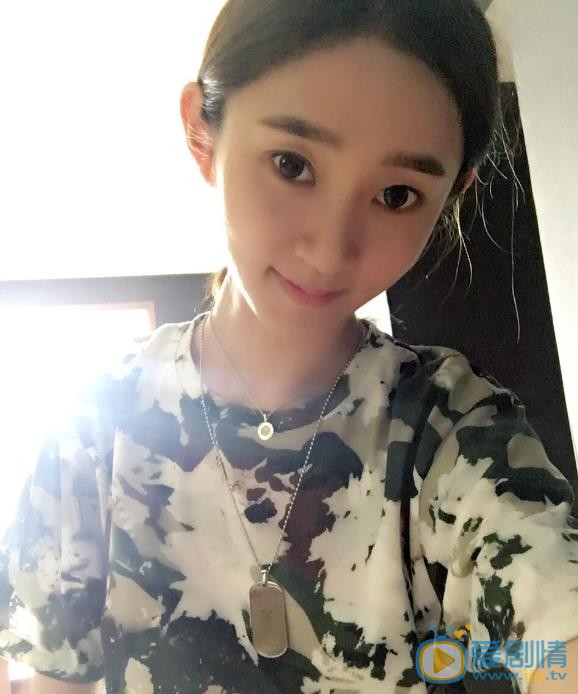 魏小也生活照 魏小也高清写真_魏小也高清剧照