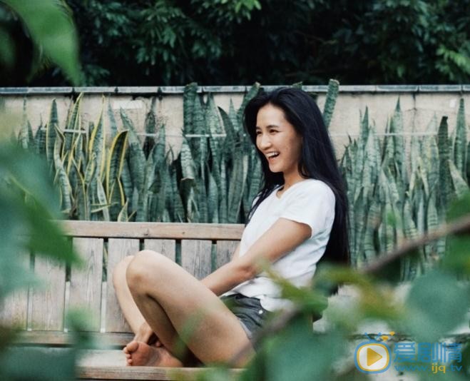 周开开白色写真 周开开高清写真_周开开高清剧照