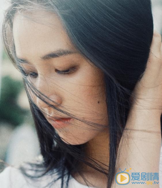 周开开白色写真 周开开高清写真_周开开高清剧照