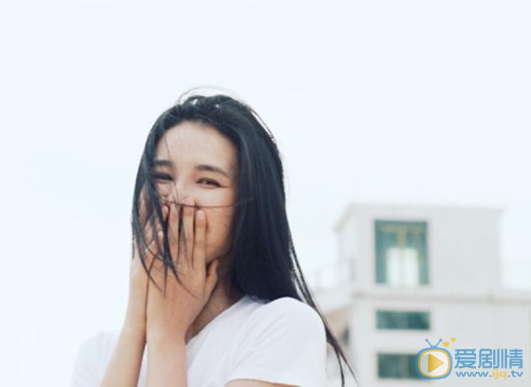 周开开白色写真 周开开高清写真_周开开高清剧照