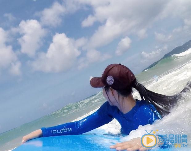 周开开街拍写真 周开开高清写真_周开开高清剧照