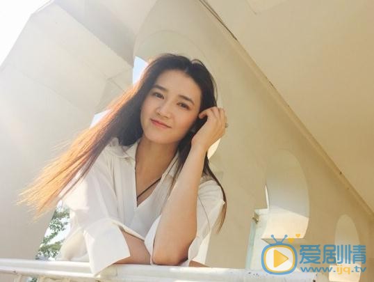 周开开气质写真 周开开高清写真_周开开高清剧照