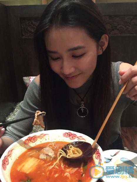 周开开生活照 周开开高清写真_周开开高清剧照