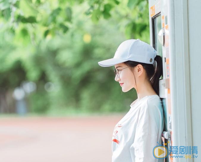 林奕婧夏日写真 林奕婧高清写真_林奕婧高清剧照