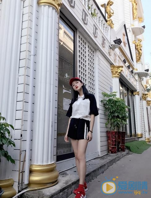 林奕婧街拍写真 林奕婧高清写真_林奕婧高清剧照