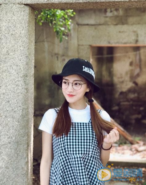 林奕婧街拍写真 林奕婧高清写真_林奕婧高清剧照