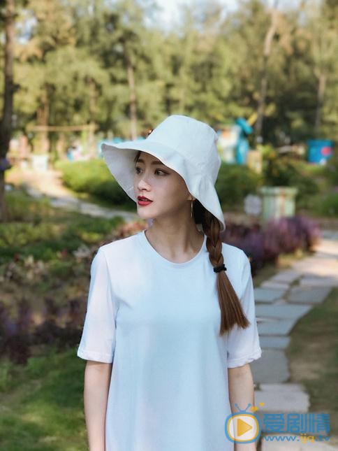 林奕婧海边写真 林奕婧高清写真_林奕婧高清剧照