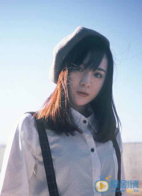 李依伊复古胶片写真 李依伊高清写真_李依伊高清剧照