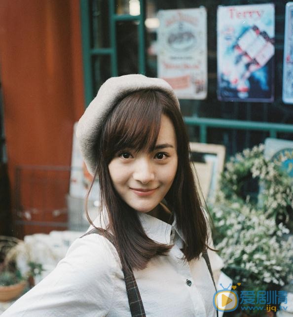 李依伊复古胶片写真 李依伊高清写真_李依伊高清剧照