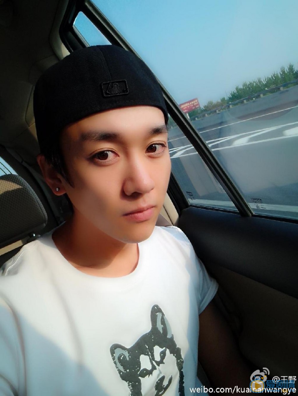 王野生活照 王野高清写真_王野高清剧照