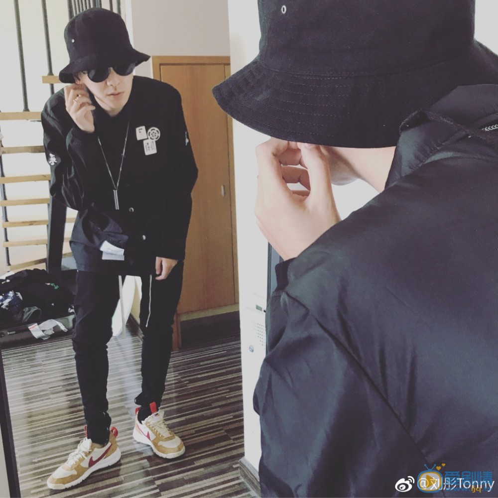 刘彤好友合照写真 刘彤高清写真_刘彤高清剧照