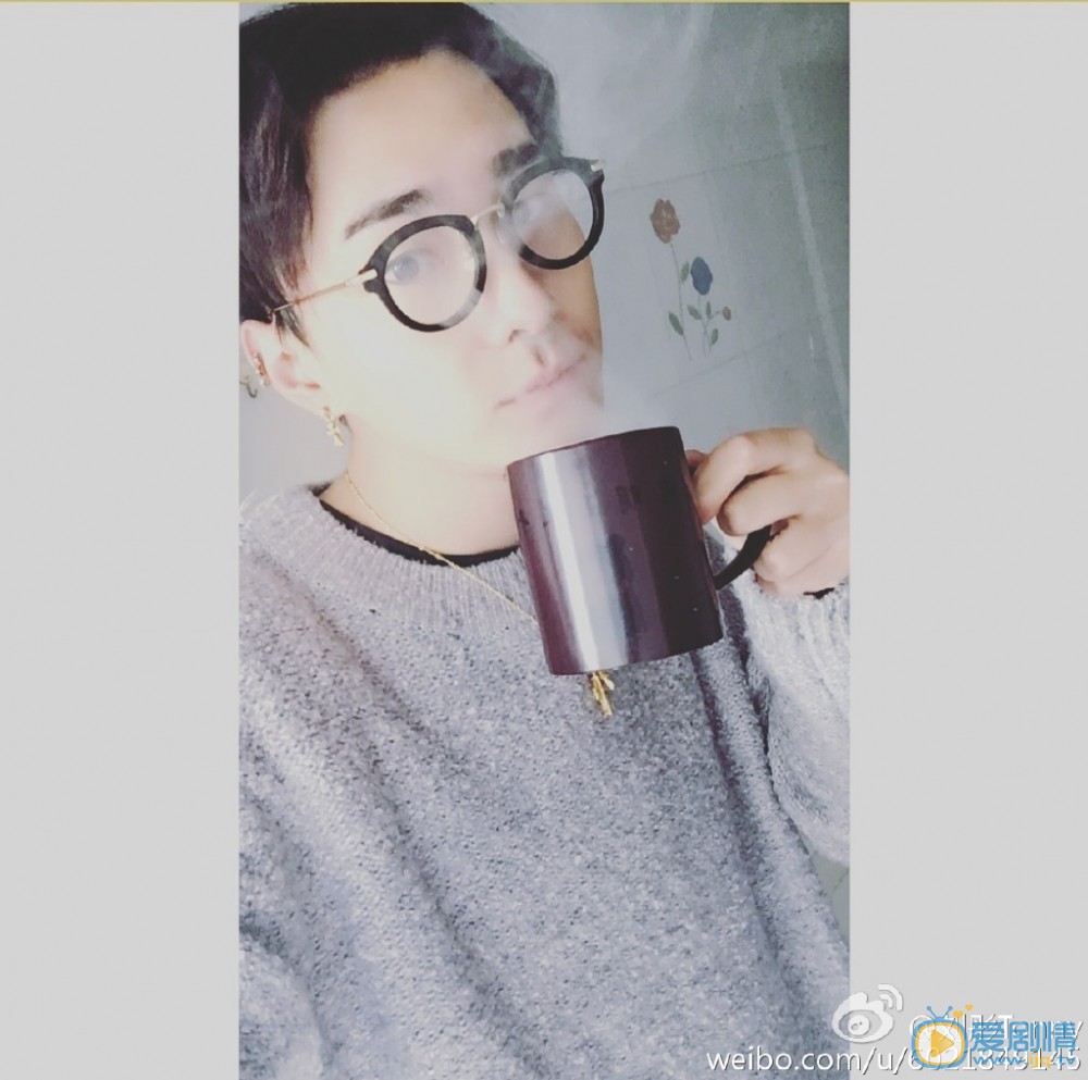 刘彤青春写真 刘彤高清写真_刘彤高清剧照