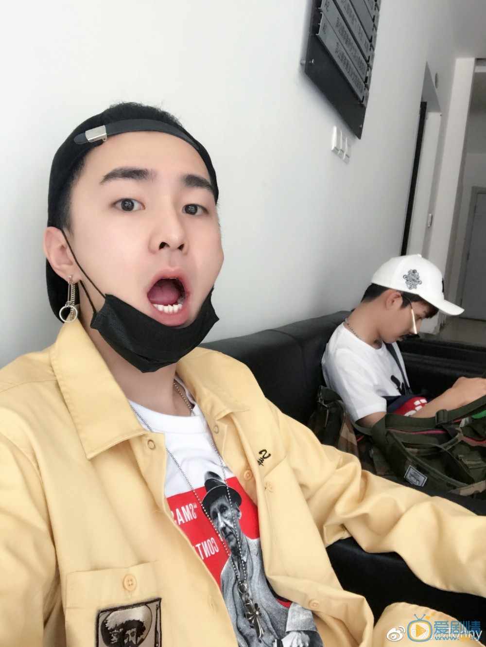 刘彤好友合照写真 刘彤高清写真_刘彤高清剧照