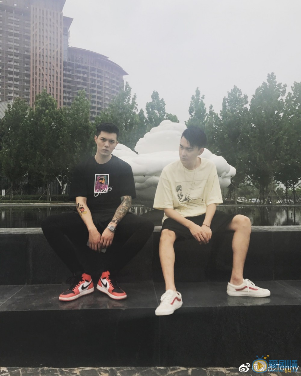 刘彤好友合照写真 刘彤高清写真_刘彤高清剧照