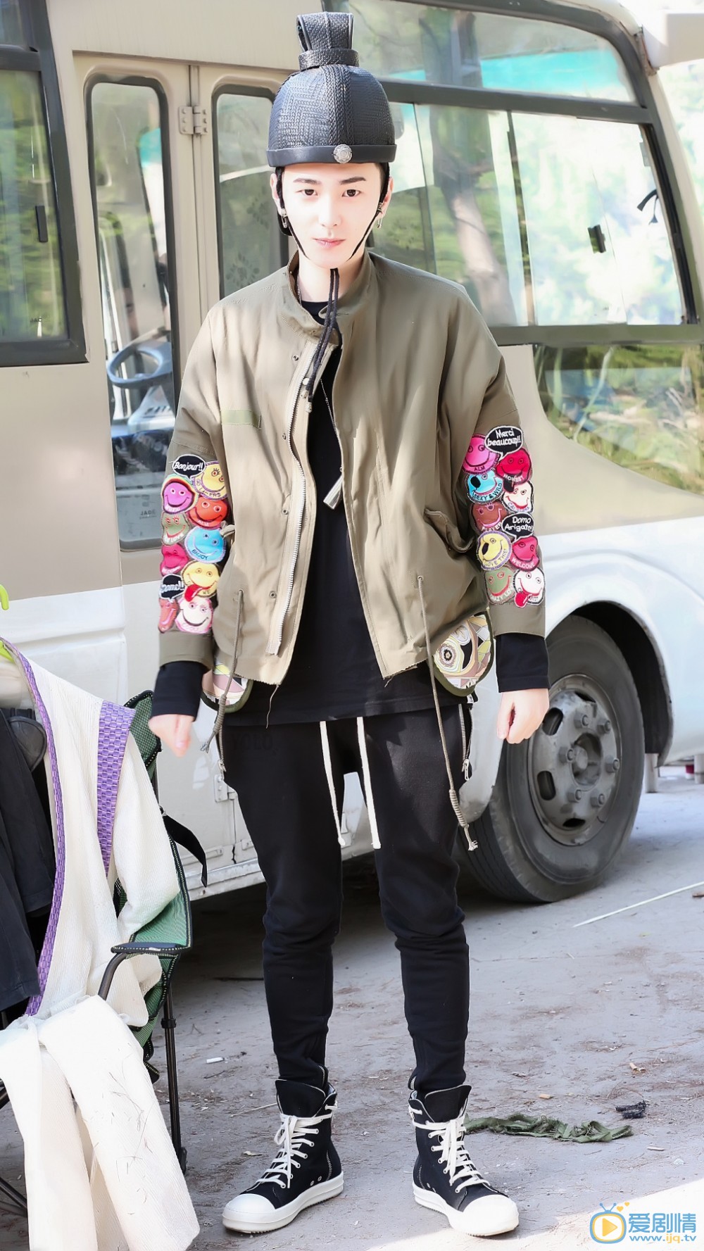 刘彤机场照写真 刘彤高清写真_刘彤高清剧照