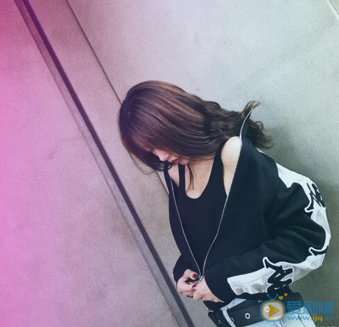 彭渤时尚街拍 彭渤高清写真_彭渤高清剧照