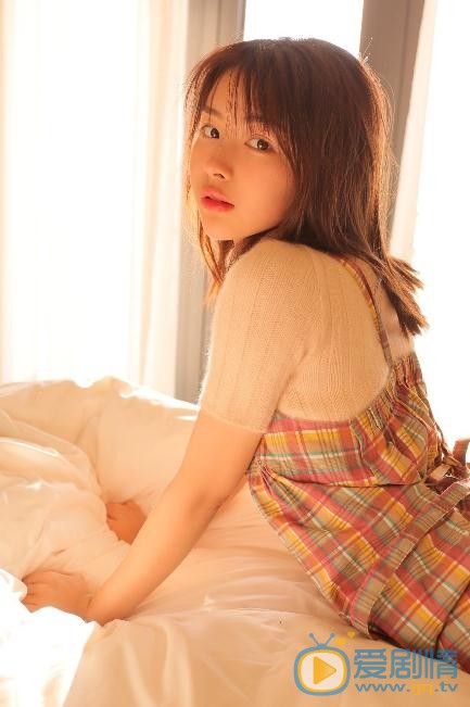 廖慧佳秋日写真 廖慧佳高清写真_廖慧佳高清剧照