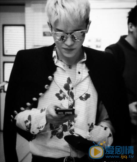 梁博文帅气写真 梁博文高清写真_梁博文高清剧照