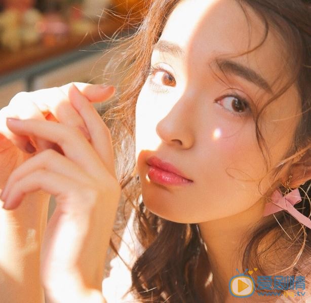 张鹤怡夏日写真 张鹤怡高清写真_张鹤怡高清剧照