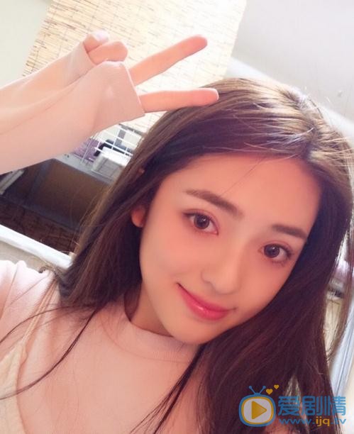 张鹤怡生活照 张鹤怡高清写真_张鹤怡高清剧照