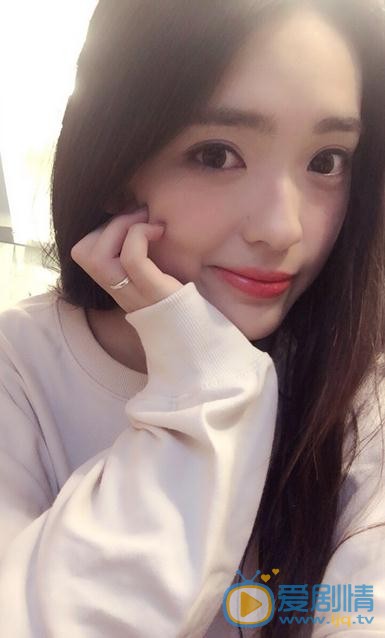 张鹤怡生活照 张鹤怡高清写真_张鹤怡高清剧照