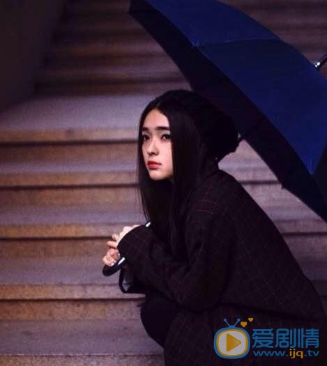 张鹤怡冬日写真 张鹤怡高清写真_张鹤怡高清剧照