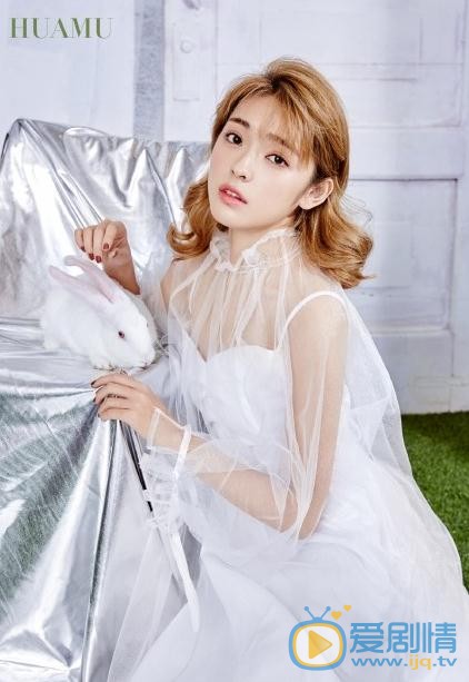 张鹤怡气质写真 张鹤怡高清写真_张鹤怡高清剧照