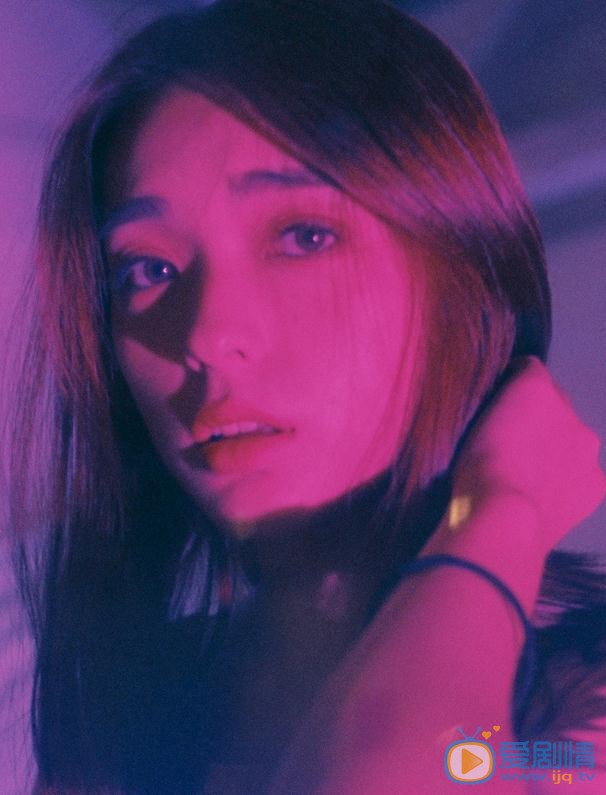 张鹤怡气质写真 张鹤怡高清写真_张鹤怡高清剧照