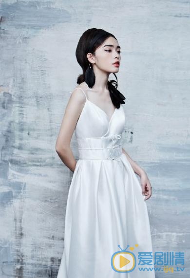 张鹤怡婚纱写真 张鹤怡高清写真_张鹤怡高清剧照