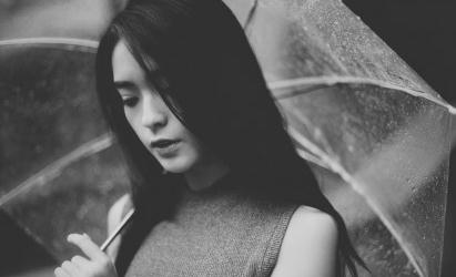 张鹤怡街拍写真 张鹤怡高清写真_张鹤怡高清剧照