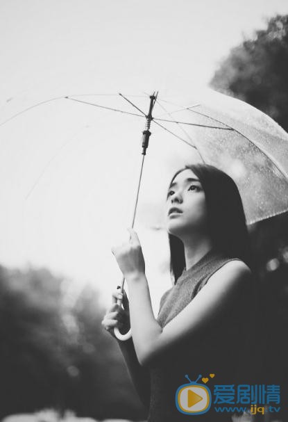 张鹤怡街拍写真 张鹤怡高清写真_张鹤怡高清剧照