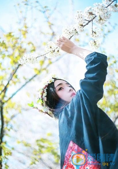 张鹤怡花儿写真 张鹤怡高清写真_张鹤怡高清剧照