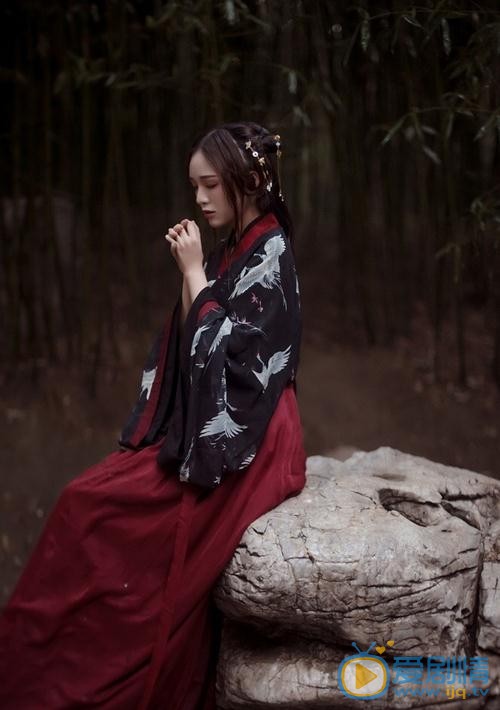 杨宛翊黑色写真 杨宛翊高清写真_杨宛翊高清剧照
