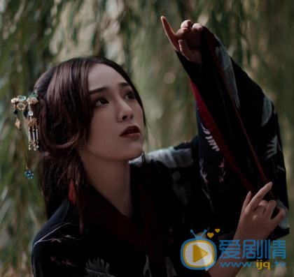 杨宛翊黑色写真 杨宛翊高清写真_杨宛翊高清剧照