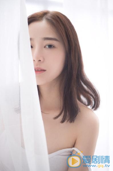 杨宛翊气质写真 杨宛翊高清写真_杨宛翊高清剧照